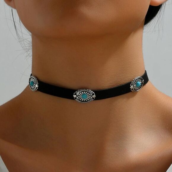 Free People Jewelry - Boho Choker Necklace #1927